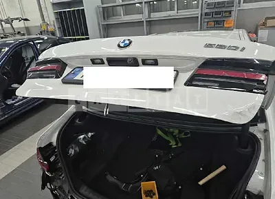 Photo 1 of 9: 2022 BMW 520i — Korean insurance auction