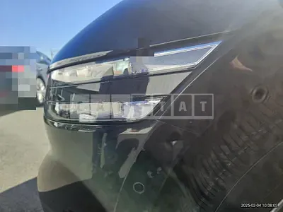 Photo 1 of 3: 2025 Genesis (parts) G90 Headlamp — Korean insurance auction