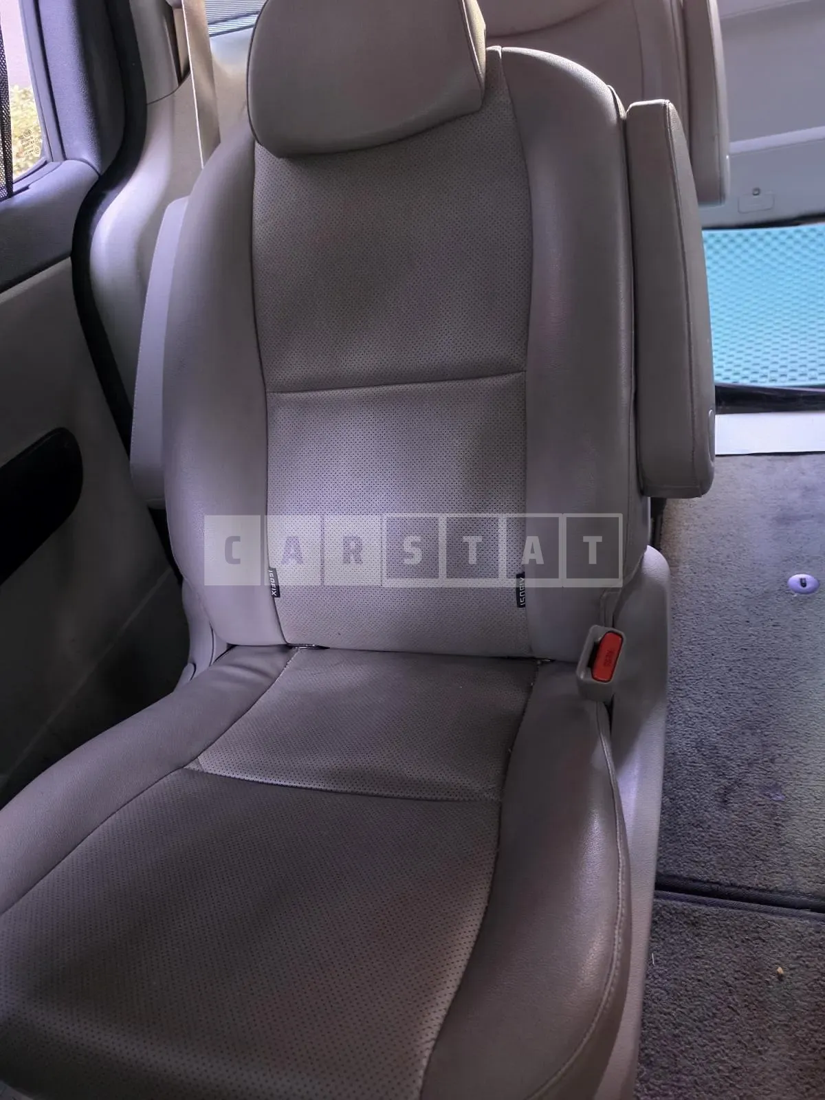 Photo 2 of 10: 2016 Kia Carnival 2.2, VIN KNAMC81ABHS300007 — Korean insurance auction