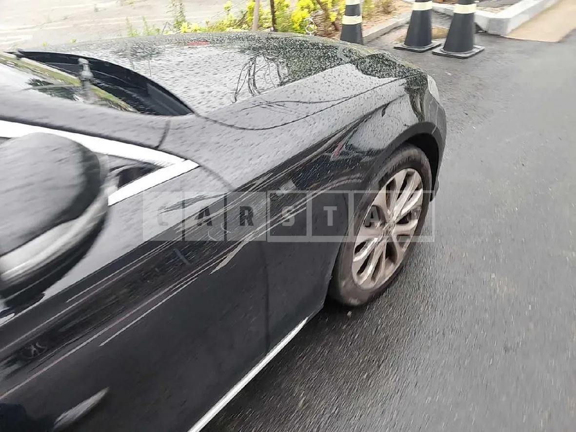 Photo 2 of 67: 2018 Mercedes-Benz E220 d, VIN WDDZF0EB3JA360767 — Korean insurance auction