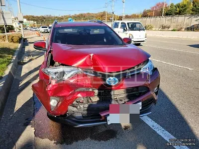 Photo 1 of 22: 2017 Toyota RAV4 Hybrid — Korean insurance auction