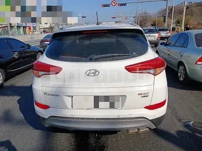 Photo 1 of 20: 2017 Hyundai Tucson TL 2.0 (4WD), VIN KMHJ581ADHU431178 — Korean insurance auction