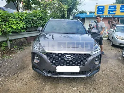 Photo 1 of 6: 2019 Hyundai Santa Fe, VIN KMHS381BBKU059852 — Korean insurance auction