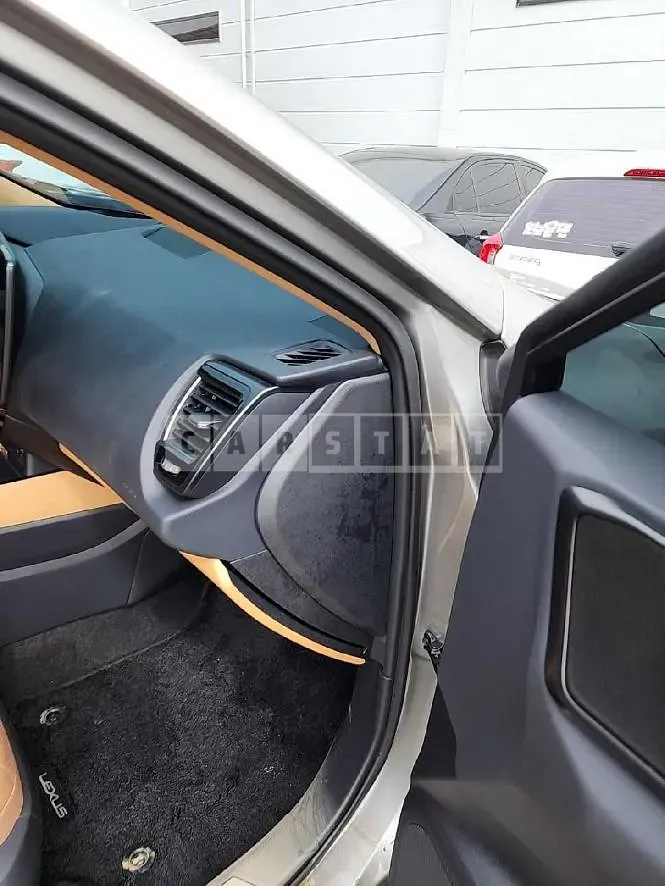 Photo 2 of 17: 2024 Lexus NX350h — Korean insurance auction