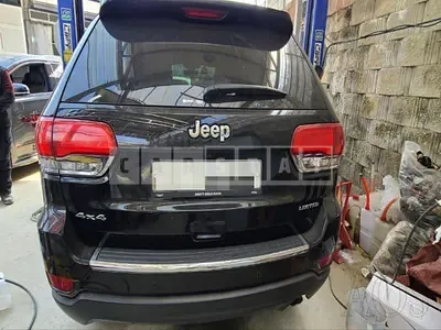 Photo 1 of 10: 2019 Jeep Zip Grand Cherokee, VIN 1C4RJFBG9KC608005 — Korean insurance auction
