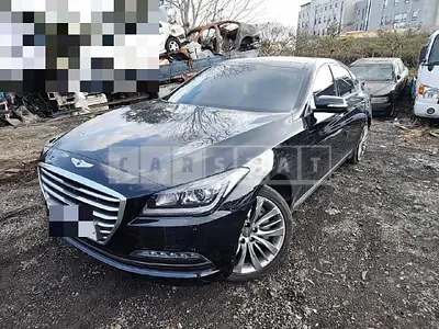 Photo 1 of 18: 2015 Genesis 3.3 — Korean insurance auction