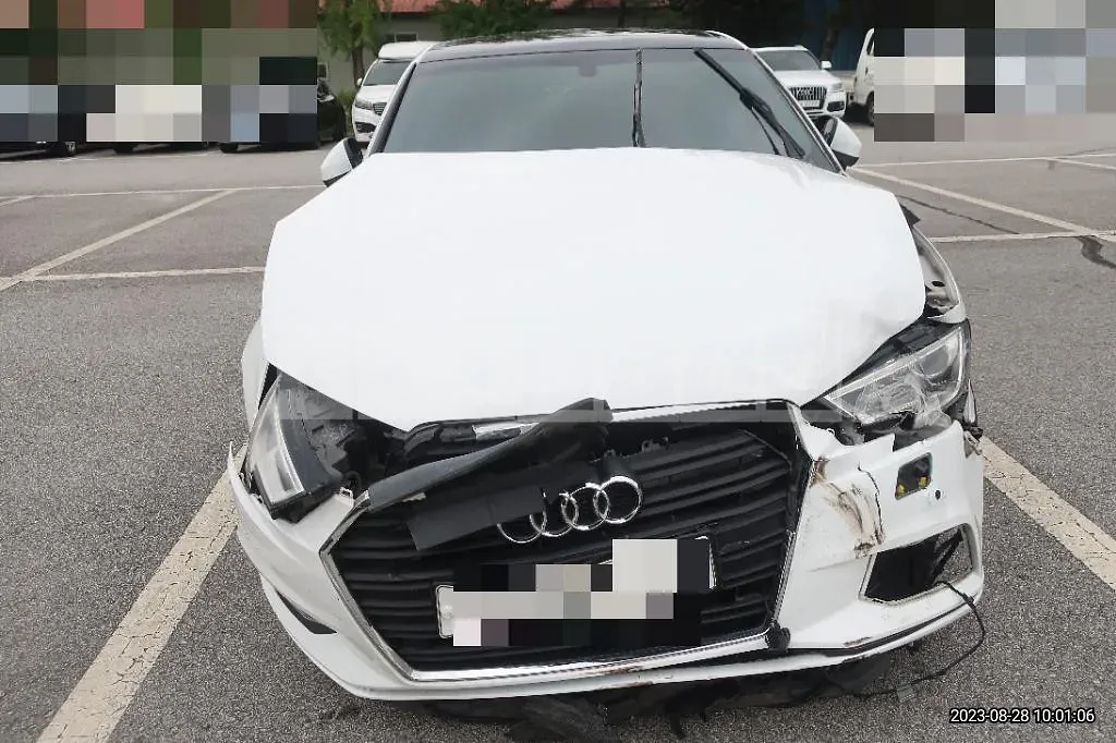 Photo 2 of 8: 2018 Audi A3 40 TFSI, VIN WAUZZZ8VXJ1085665 — Korean insurance auction