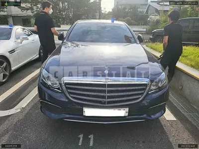 2017 mercedes /e300 4matic