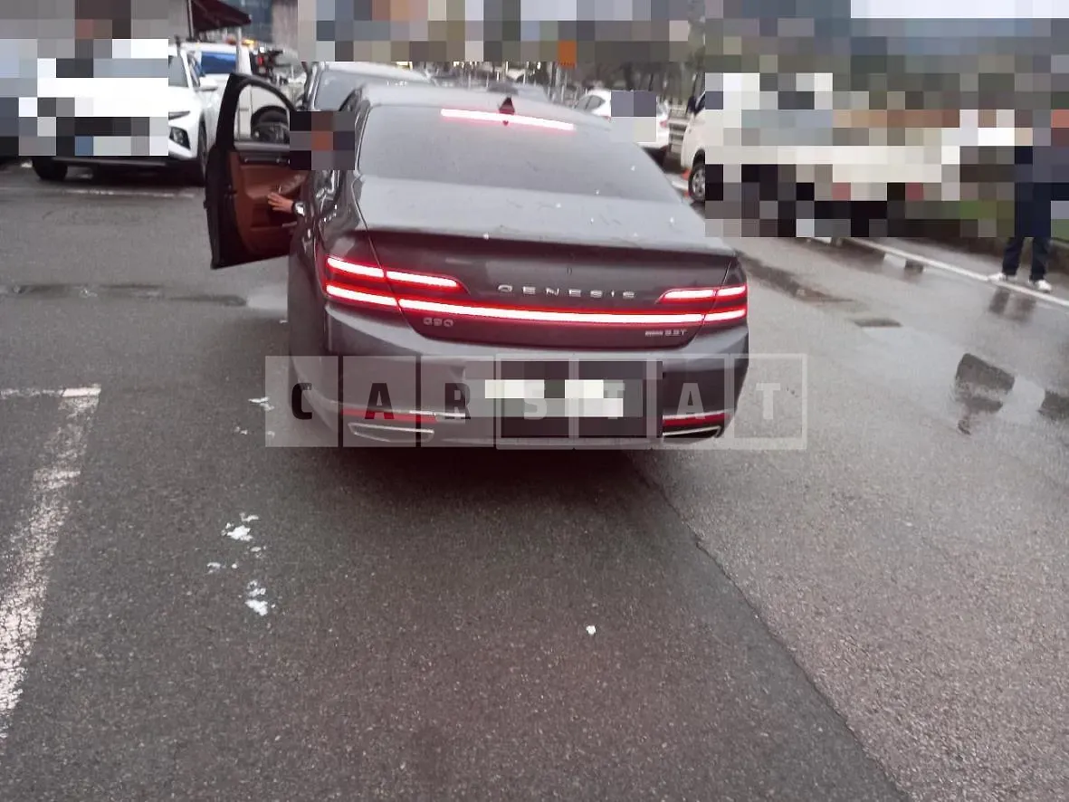 Photo 2 of 2: 2019 Genesis (parts) G90 Mission — Korean insurance auction