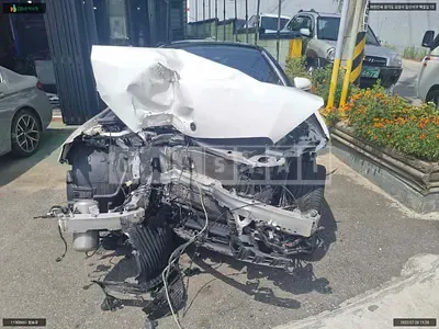 Photo 1 of 8: 2018 Mercedes-Benz E220 d Coupe, VIN WDD1J1EB3JF069609 — Korean insurance auction