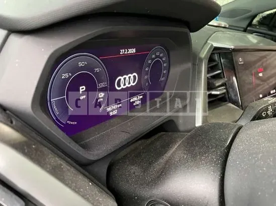 Photo 2 of 18: 2022 Audi Q4 40 e-tron — Korean insurance auction