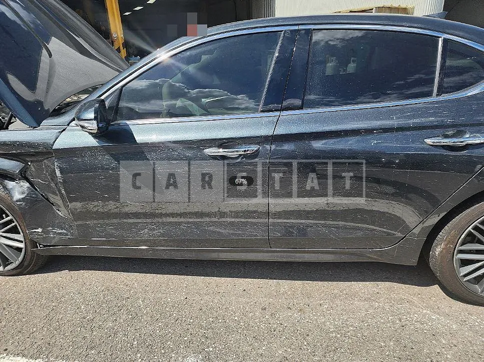 Photo 2 of 21: 2018 Genesis G70 2.0T — Korean insurance auction