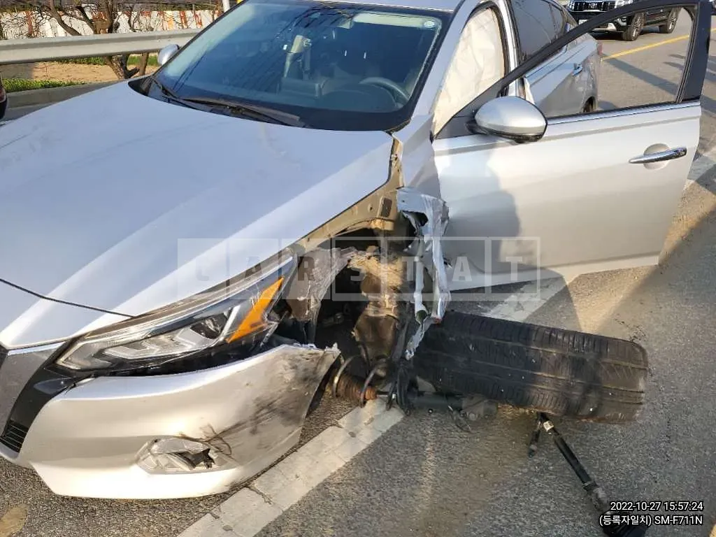 Photo 3 of 3: 2019 Nissan Altima 2.5, VIN 1N4BL4AV0KC257247 — Korean insurance auction