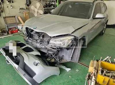 Photo 1 of 6: 2015 BMW X1 xDrive20d, VIN WBAVP9107FVV49496 — Korean insurance auction