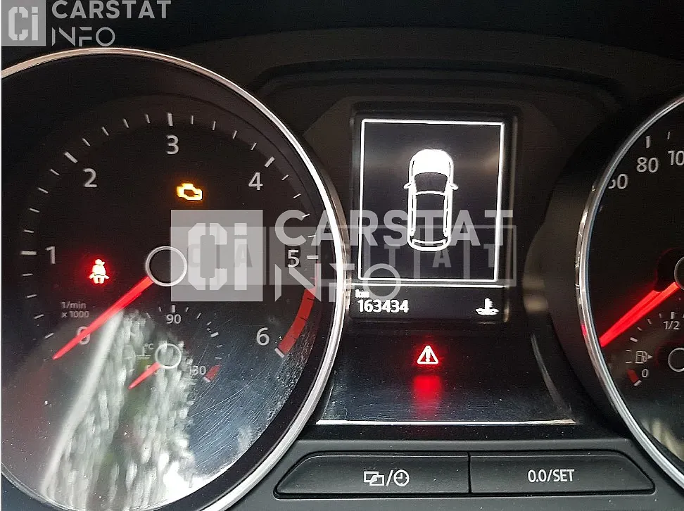 Photo 2 of 7: 2015 Volkswagen Polo 5 FL 1.4 TDI BMT, VIN WVWZZZ6RZFY257917 — Korean insurance auction