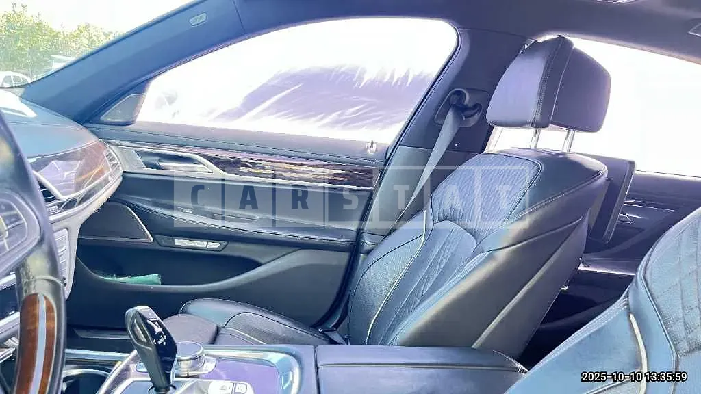 Photo 2 of 15: 2016 BMW 730Ld xDrive — Korean insurance auction