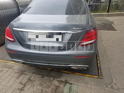 Photo 1 of 14: 2018 Mercedes-Benz E300 4Matic — Korean insurance auction