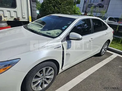 Photo 1 of 18: 2017 Toyota Camry Hybrid — Korean insurance auction