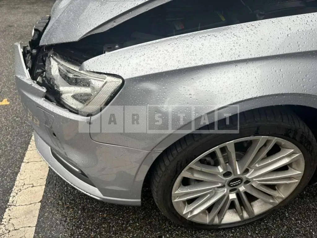 Photo 2 of 23: 2018 Audi I 40TFSI, VIN WAUZZZ8V5J1072810 — Korean insurance auction