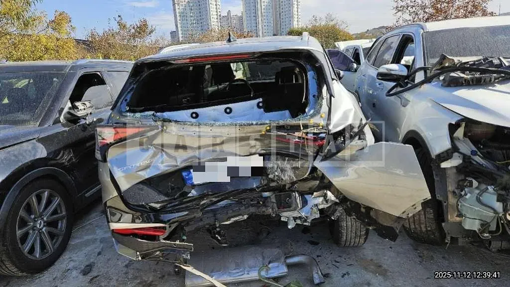 Photo 2 of 23: 2023 Kia Sportage — Korean insurance auction