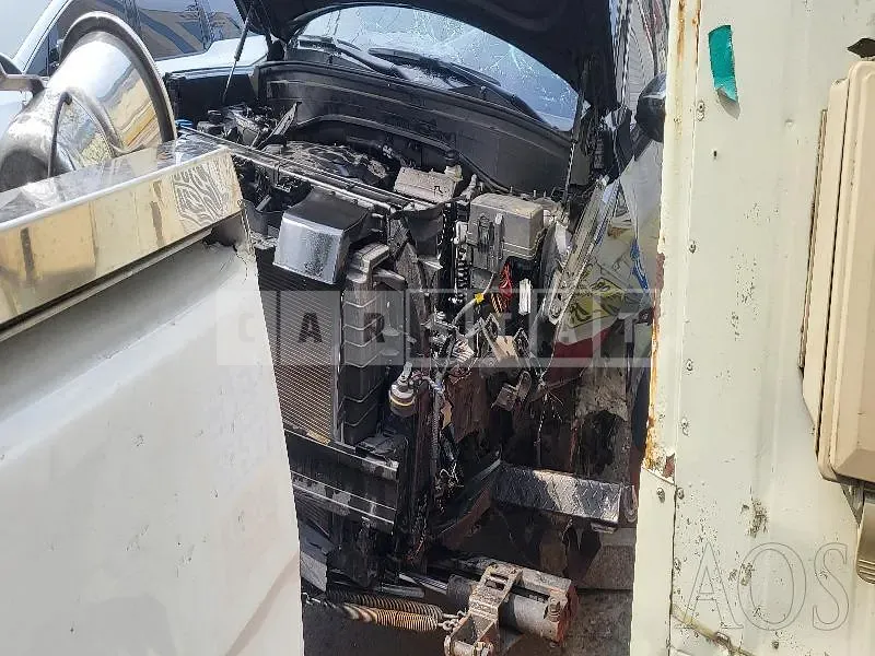 Photo 2 of 114: 2021 Hyundai Palisade, VIN KMHR581EBMU295411 — Korean insurance auction