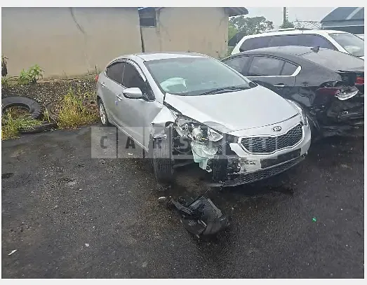 Photo 2 of 10: 2015 Kia Kz — Korean insurance auction