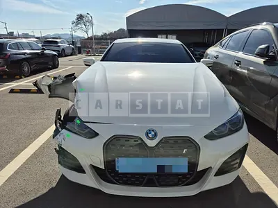 Photo 1 of 17: 2024 BMW i4 eDrive40 — Korean insurance auction