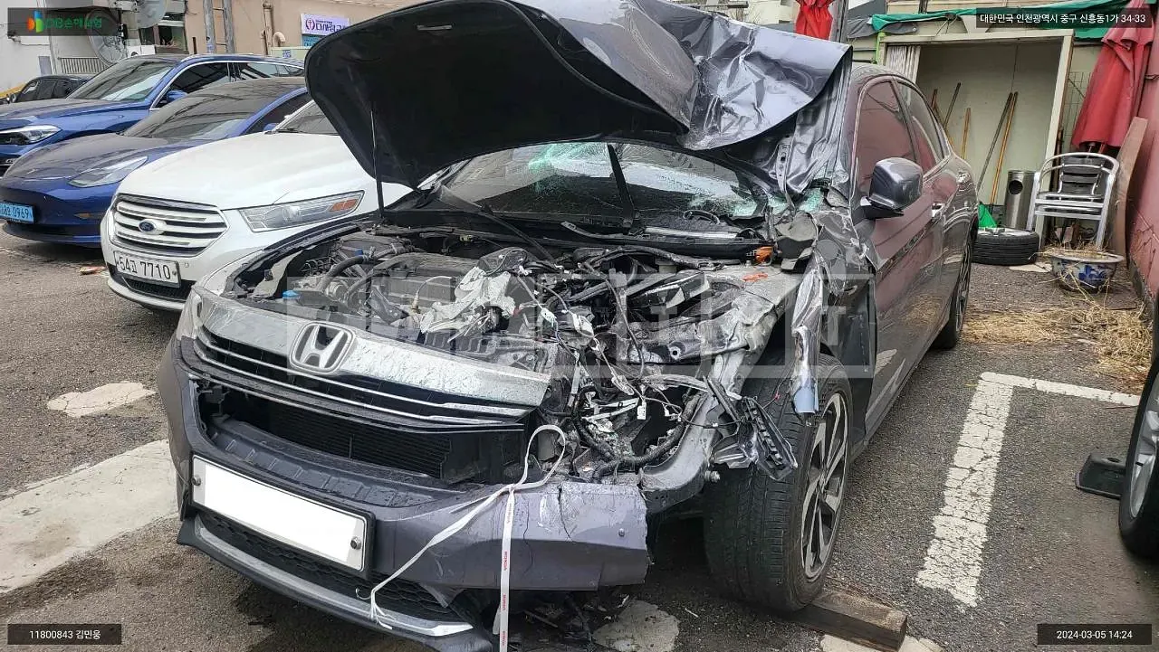 Photo 2 of 8: 2016 Honda Accord 2.4, VIN 1HGCR2680HA511265 — Korean insurance auction