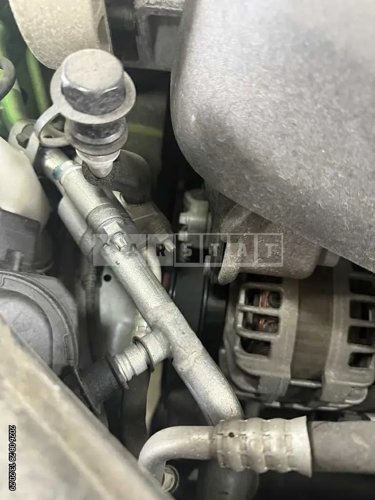 Photo 2 of 14: 2018 Volvo V40D3 — Korean insurance auction