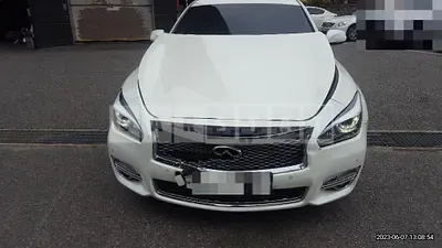 2019 Infiniti Q70 3.7