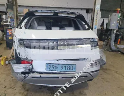 Photo 1 of 42: 2022 Hyundai Modern Ionic 5 — Korean insurance auction