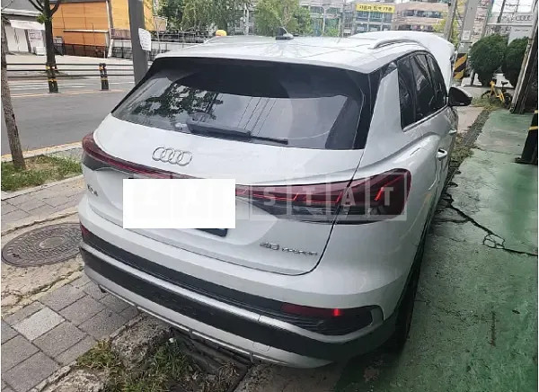 Photo 2 of 49: 2022 Audi Q4 e-tron — Korean insurance auction