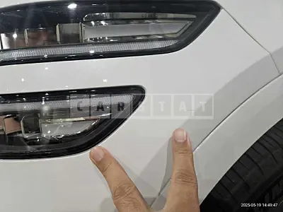 Photo 1 of 4: 2024 Genesis (parts) GV80 Headlamp — Korean insurance auction