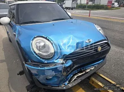 Photo 1 of 13: 2016 MINI Cooper D — Korean insurance auction