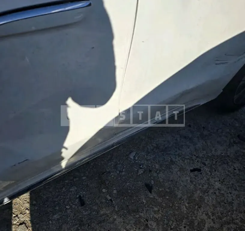 Photo 2 of 29: 2024 Mercedes-Benz E 300 4Matic — Korean insurance auction