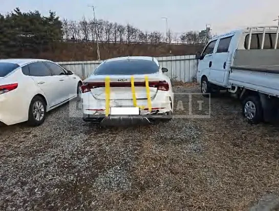 Photo 2 of 17: 2022 Kia K5 — Korean insurance auction