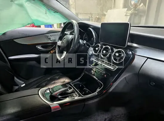 Photo 2 of 50: 2017 Mercedes-Benz C 220d — Korean insurance auction