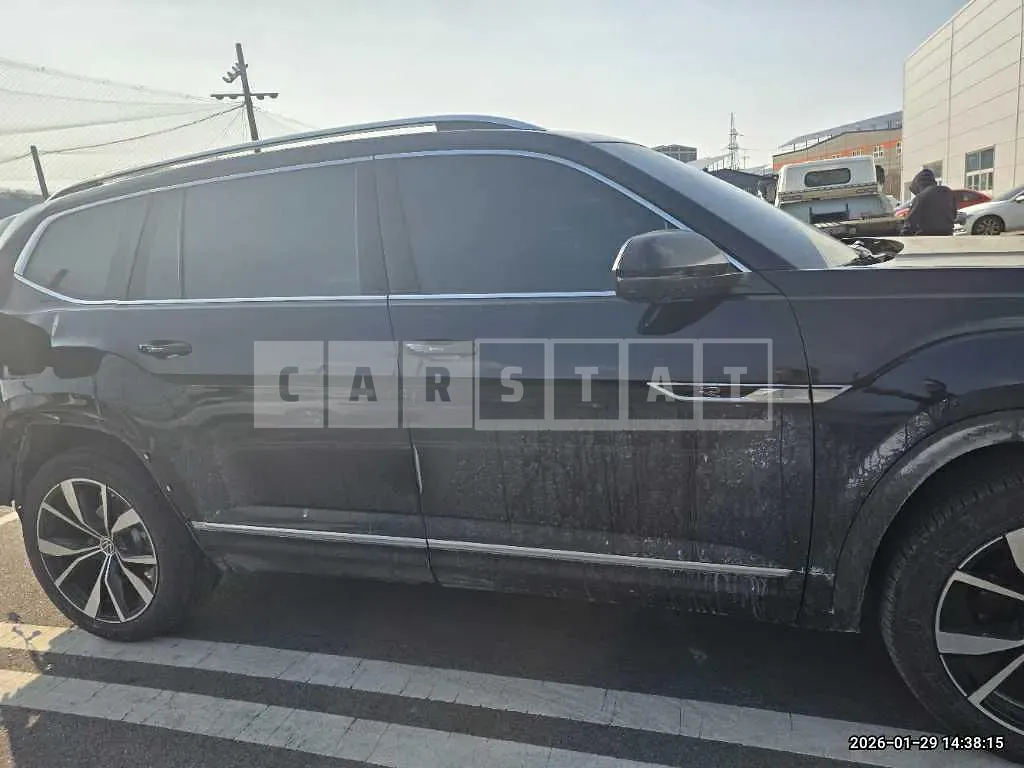 Photo 2 of 28: 2025 Volkswagen Atlas 2.0 — Korean insurance auction