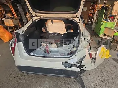 Photo 1 of 13: 2017 Toyota Prius — Korean insurance auction