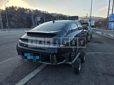 Photo 1 of 4: 2022 Hyundai IONIQ 6 Long Range Electric Car — Korean insurance auction