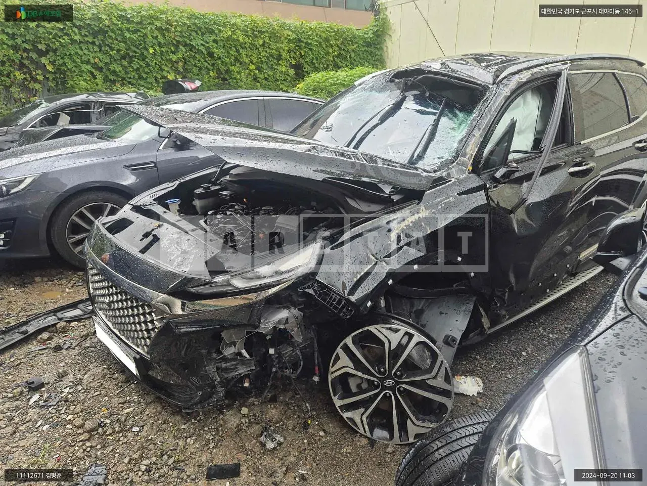 Photo 2 of 20: 2019 Hyundai Santa Fe, VIN KMHS381BBKU142921 — Korean insurance auction