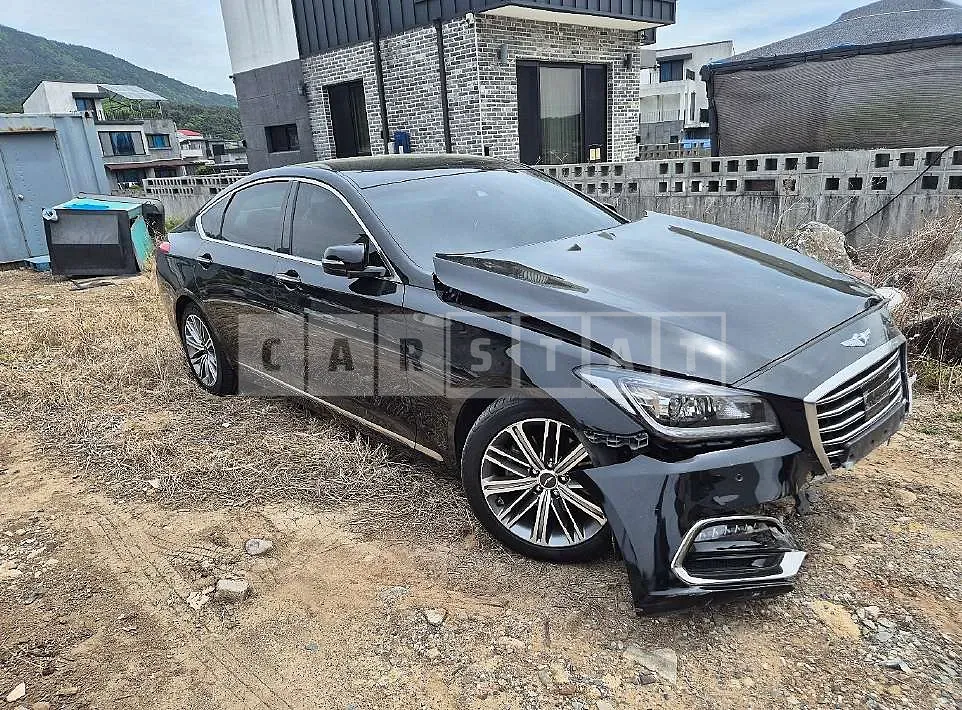 Photo 2 of 14: 2017 Genesis G80 — Korean insurance auction
