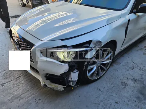 Photo 2 of 17: 2016 Infiniti Q50S Hybrid, VIN JNKAV71E6GM580557 — Korean insurance auction
