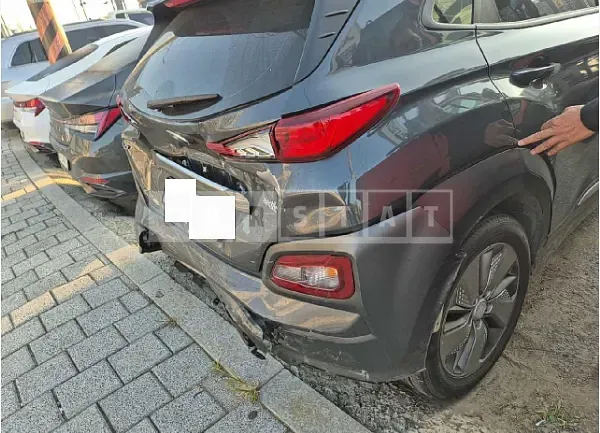 Photo 2 of 27: 2019 Hyundai Kona Electric — Korean insurance auction
