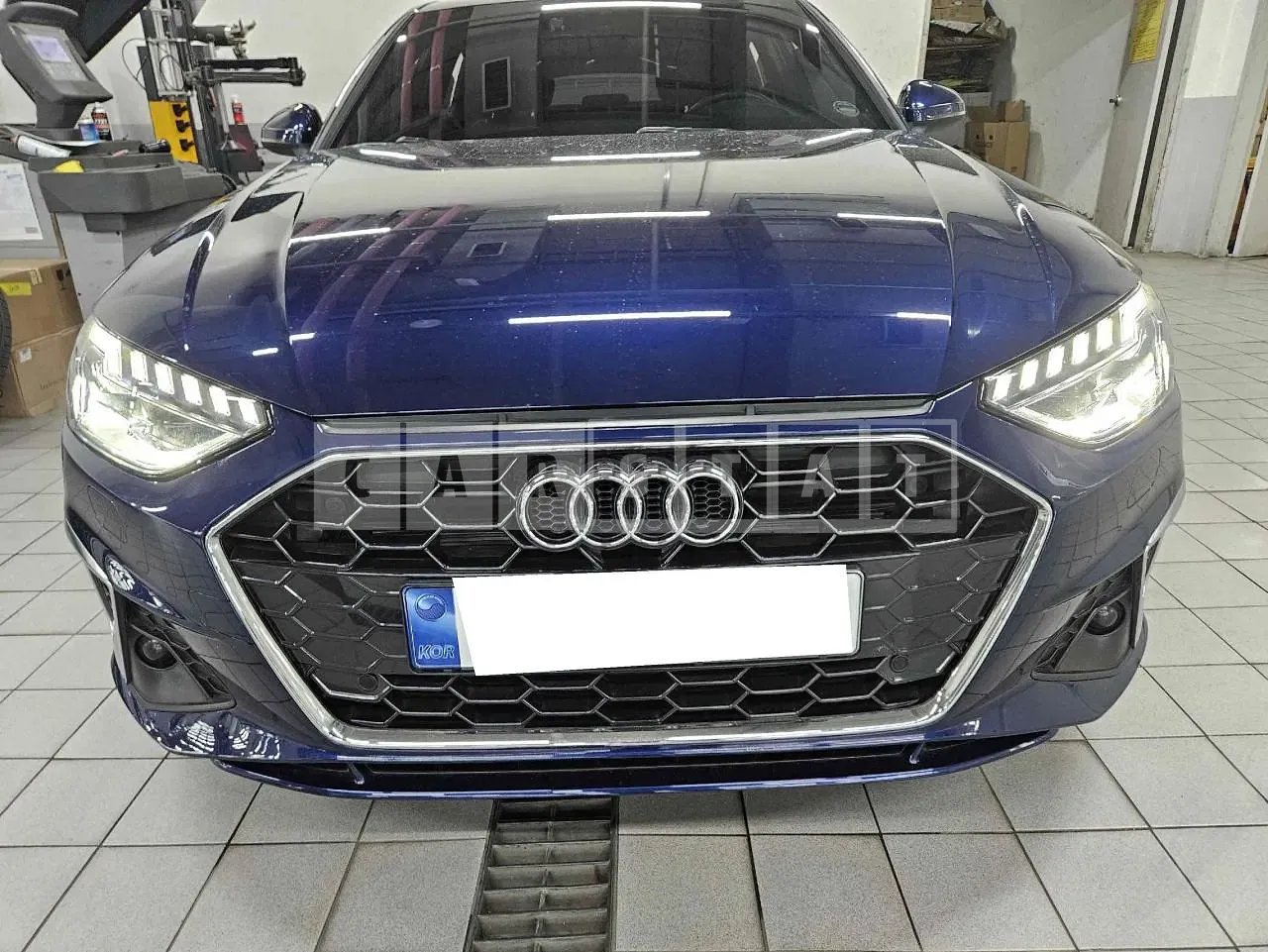 Photo 2 of 30: 2021 Audi A4 40 TFSI, VIN WAUZZZF48MA082956 — Korean insurance auction