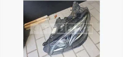 Photo 1 of 3: 2016 Mercedes-Benz (parts) E300 Headlamp — Korean insurance auction