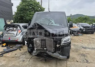 Photo 1 of 50: 2023 Mercedes-Benz Sehwa Sprinter — Korean insurance auction