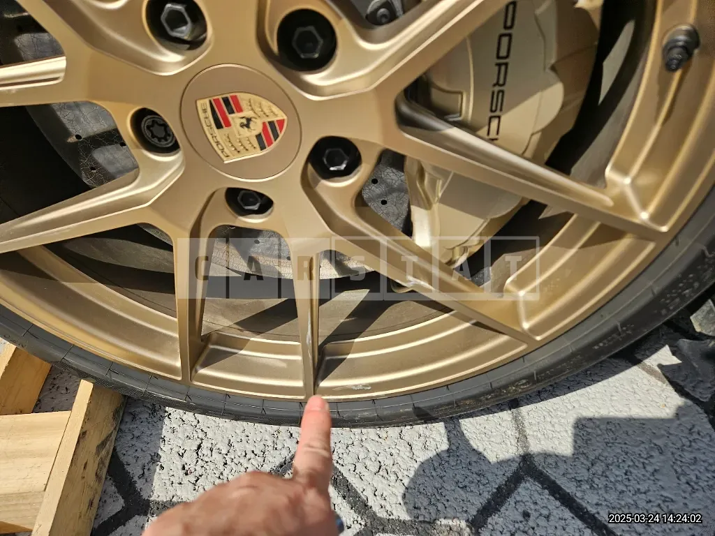 Photo 2 of 26: 2025 Porsche Taycan Turbo GT Baisak Package — Korean insurance auction