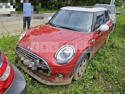 Photo 1 of 12: 2016 MINI Cooper D Five-Door — Korean insurance auction