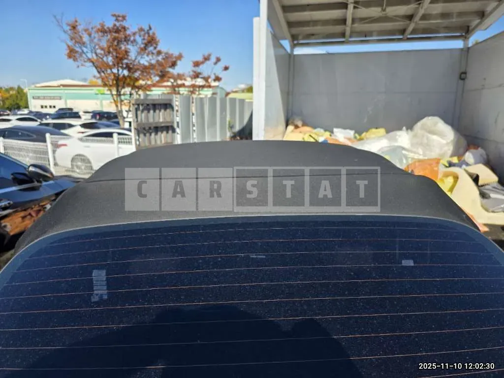 Photo 2 of 42: 2019 Mercedes-Benz C200 Cabriolet — Korean insurance auction